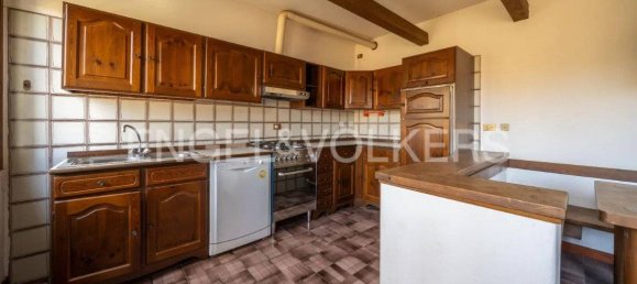 4 bedrooms Villa in Monfumo, Italy No. 132728 13