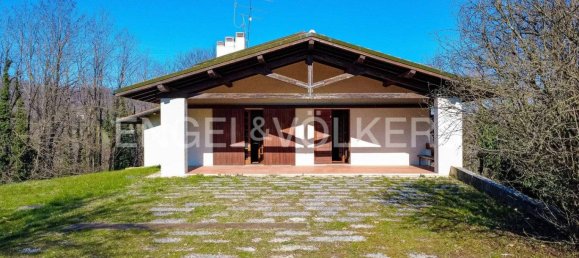 4 bedrooms Villa in Monfumo, Italy No. 132728 10