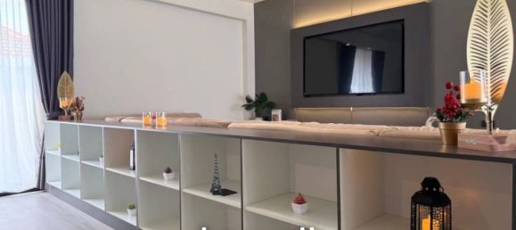 Villa de 3 dormitorios en Bang Lamung, Thailand No. 27273 10