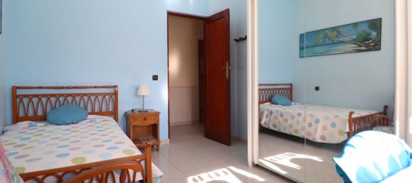 Квартира с 3 спальнями в Рохалес, Испания № 181455 12