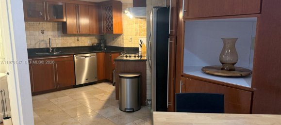 3 bedrooms Commercial property for rent in Miami, Miami-Dade, Florida, USA № 615491 15