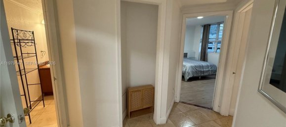 3 bedrooms Commercial property for rent in Miami, Miami-Dade, Florida, USA № 615491 2