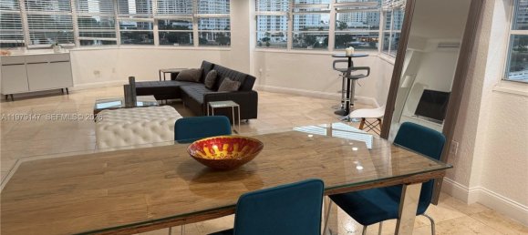 3 bedrooms Commercial property for rent in Miami, Miami-Dade, Florida, USA № 615491 22