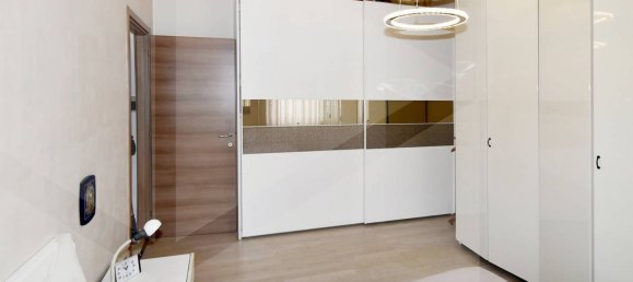 2 rooms Apartment in Monza, Italy No. 28522 5