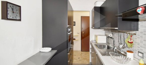 2 rooms Apartment in Monza, Italy No. 28522 3