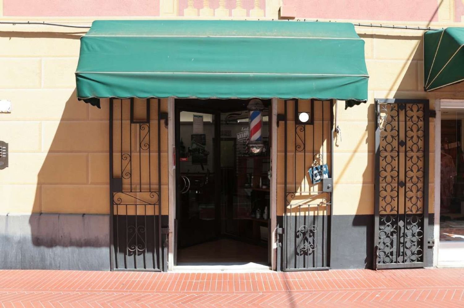 Propriété commerciale à Levanto, Italy 49m² No. 155526