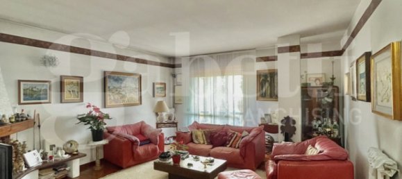 6 Schlafzimmer Penthouse in Senago, Italy, Nr. 56502 3