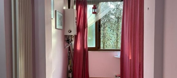 2 rooms Apartment in Rome, Italy No. 219907 9