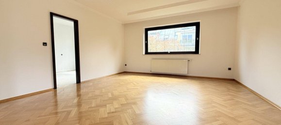 Дуплекс с 5 комнатами в Лизинг, Австрия № 234874 10