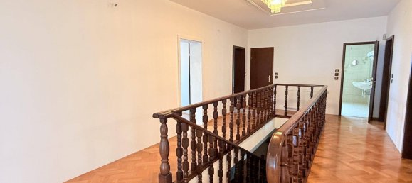 Дуплекс с 5 комнатами в Лизинг, Австрия № 234874 3