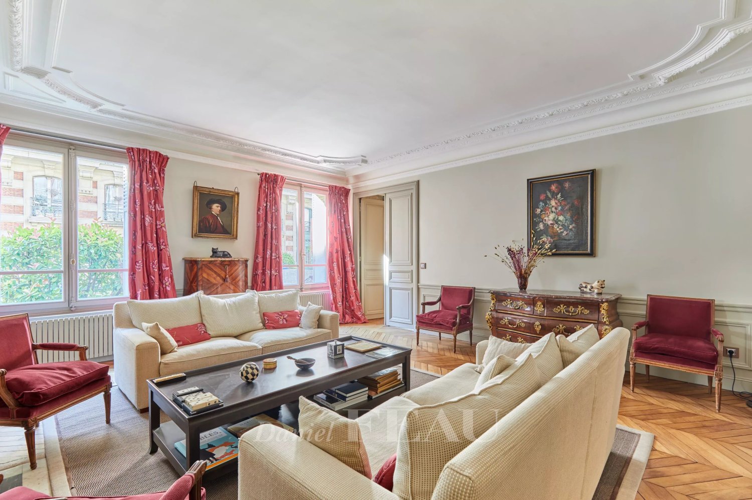 Apartamento de 2 dormitorios en Paris, France No. 180954