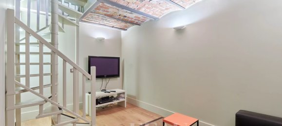 Apartamento de 2 dormitorios en Paris, France No. 180954 18