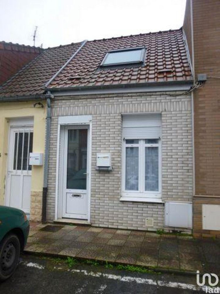 Estudio en Lillers, France No. 30278