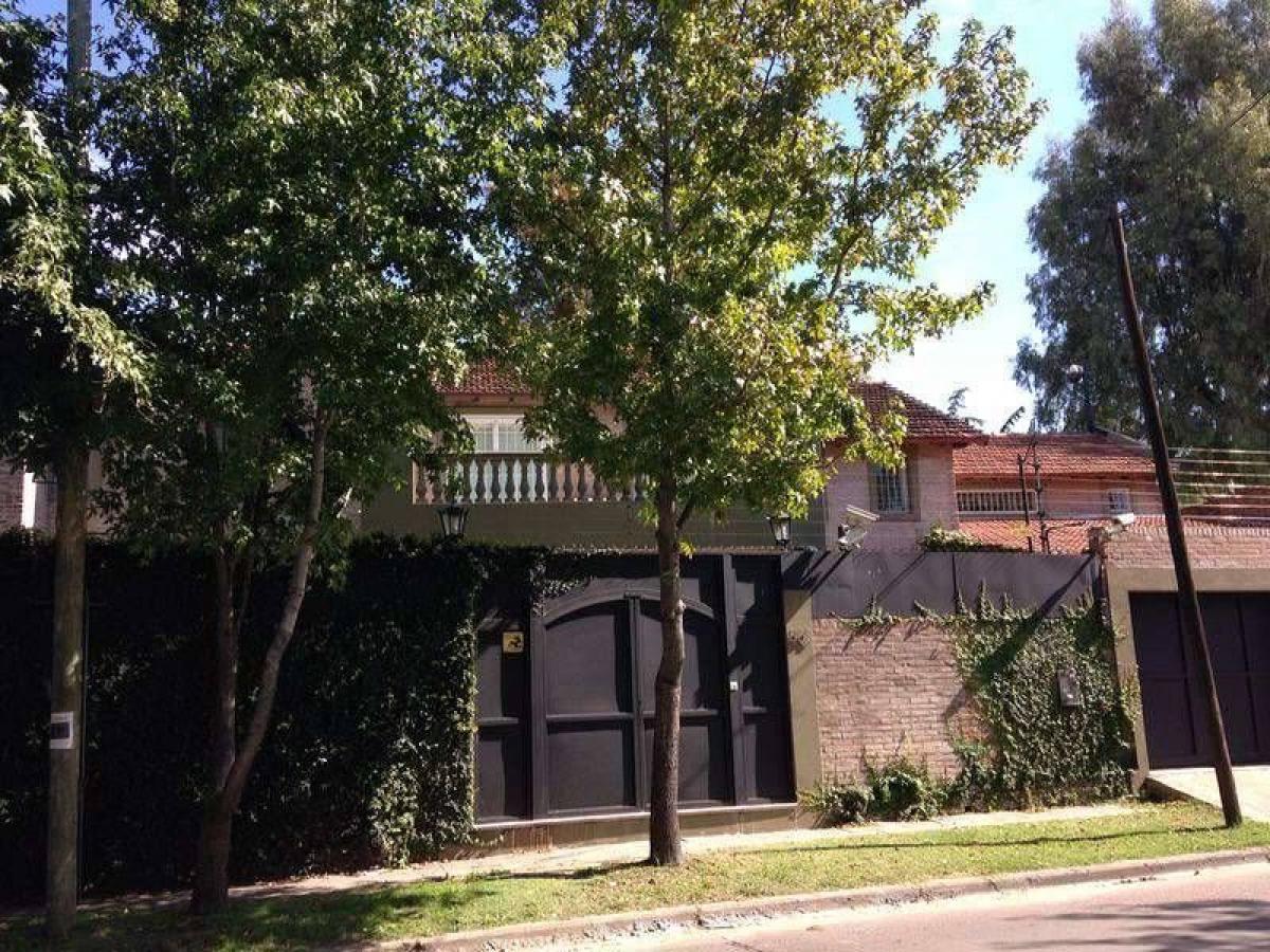 4 bedrooms House in San Isidro, Argentina No. 11920