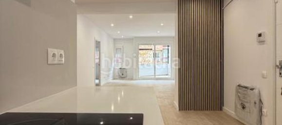 Apartamento T3 em Eixample, Spain N.º 145033 29