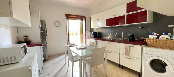 3 bedrooms Apartment in Quarto, Italy No. 341562 10