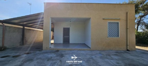 2 bedrooms Villa in Porto Cesareo, Italy No. 319283 8