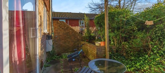 1 bedroom Apartment in Croydon, United Kingdom No. 7951 6