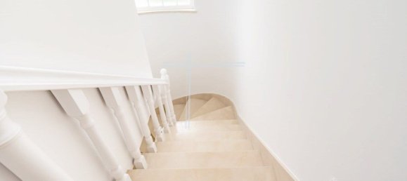 4 غرف نوم فيلا في Corroios, Portugal رقم 89651 36