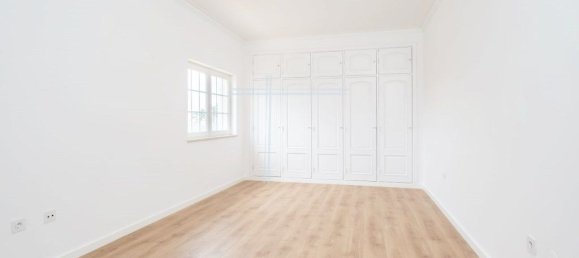 4 غرف نوم فيلا في Corroios, Portugal رقم 89651 27