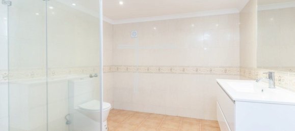 4 غرف نوم فيلا في Corroios, Portugal رقم 89651 35