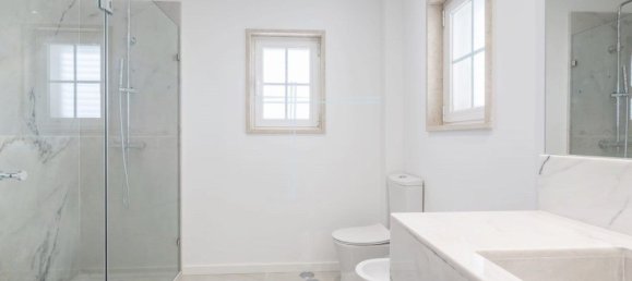 4 غرف نوم فيلا في Corroios, Portugal رقم 89651 31