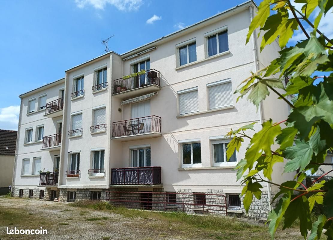 Apartamento T3 em Saint-Jean-de-la-Ruelle, France N.º 249674