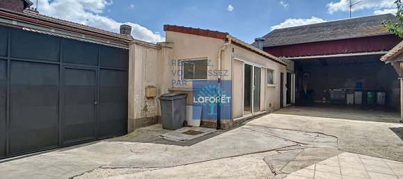 3 bedrooms House in Creil, France No. 91846 13