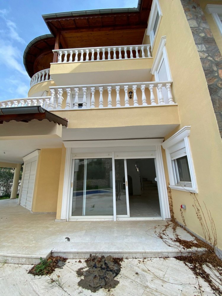 Villa 3+1 in Alanya, Turkey No. 23935