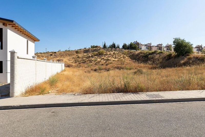 Terreno en Granada, Spain 732 m² No. 225283