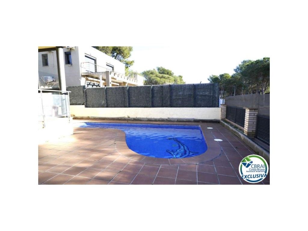 Дом с 4 спальнями в Розы, Испания № 196312