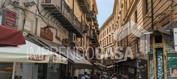 3 rooms Apartment in Palermo, Italy No. 66103 26