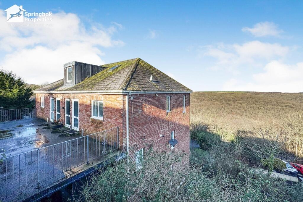 3 bedrooms Maisonette in Looe, United Kingdom No. 2350