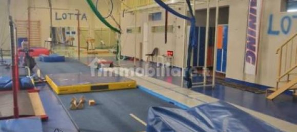 400m² Commercial property in Trani, Italy No. 53362 76