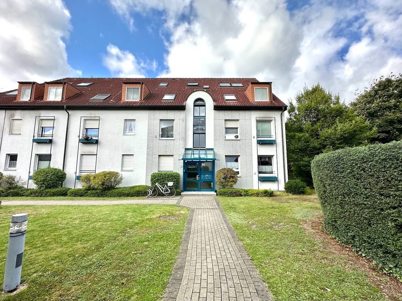 1 bedroom Apartment in Neuss, Germany No. 302833