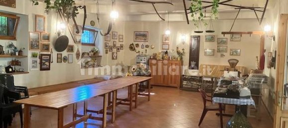 4 Schlafzimmer Haus in Breme, Italy, Nr. 317752 21