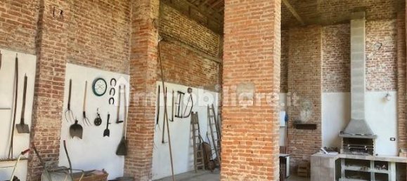 4 Schlafzimmer Haus in Breme, Italy, Nr. 317752 16