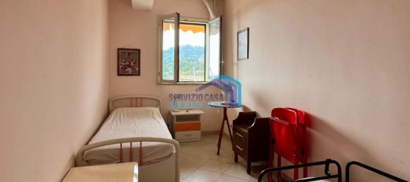 4-salle Appartement à Santa Teresa di Riva, Italy No. 15552 7