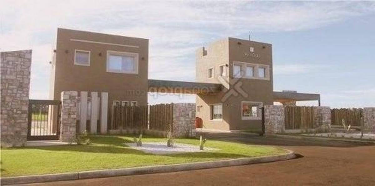  قطعة أرض في Ezeiza, Argentina رقم 120024