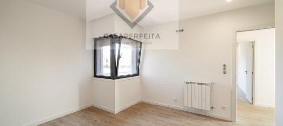 3 Schlafzimmer Villa in Madalena, Portugal, Nr. 139108 14