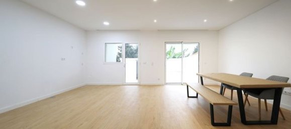 4 Schlafzimmer Haus in Sao Mamede de Infesta, Portugal, Nr. 183355 7