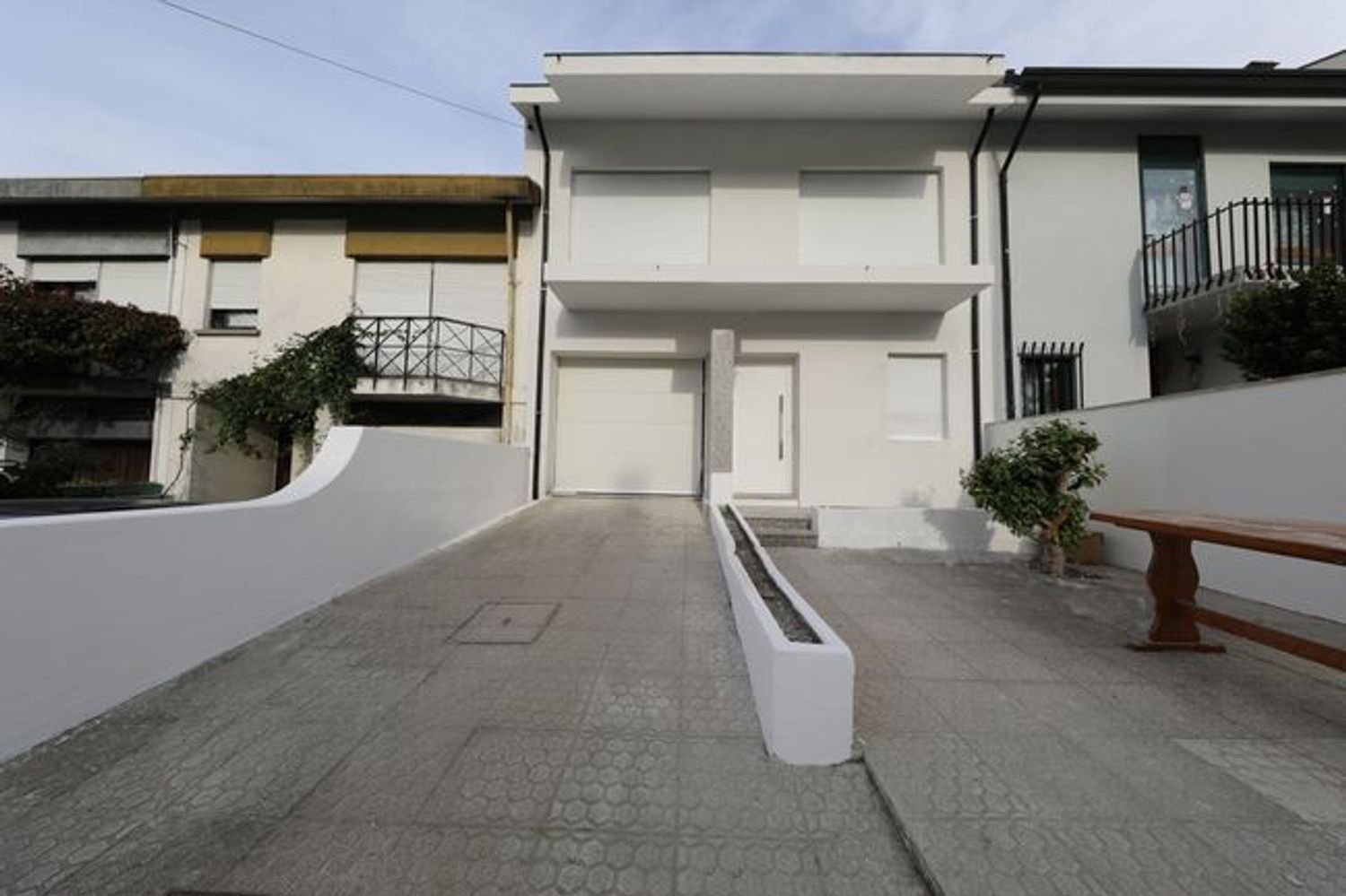 4 Schlafzimmer Haus in Sao Mamede de Infesta, Portugal, Nr. 183355