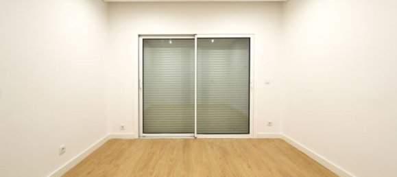 4 Schlafzimmer Haus in Sao Mamede de Infesta, Portugal, Nr. 183355 18