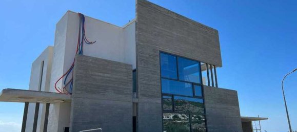 4 bedrooms Villa in Pegeia, Cyprus No. 7107 6