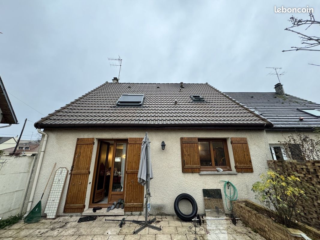 4 غرف نوم منزل في Sarcelles, France رقم 295916