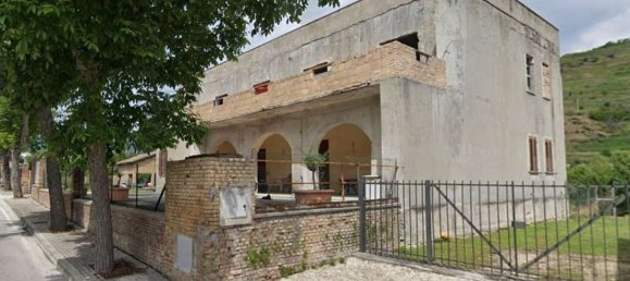 10-Zimmer Wohnung in Torre de' Passeri, Italy, Nr. 96946 17