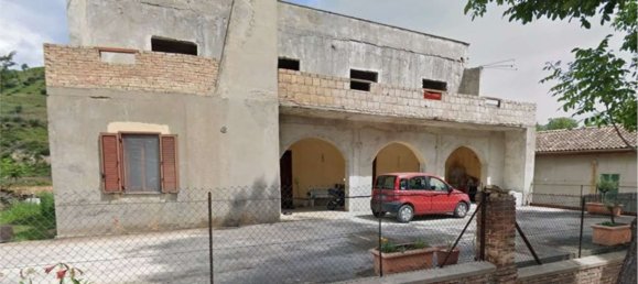 10-Zimmer Wohnung in Torre de' Passeri, Italy, Nr. 96946 7