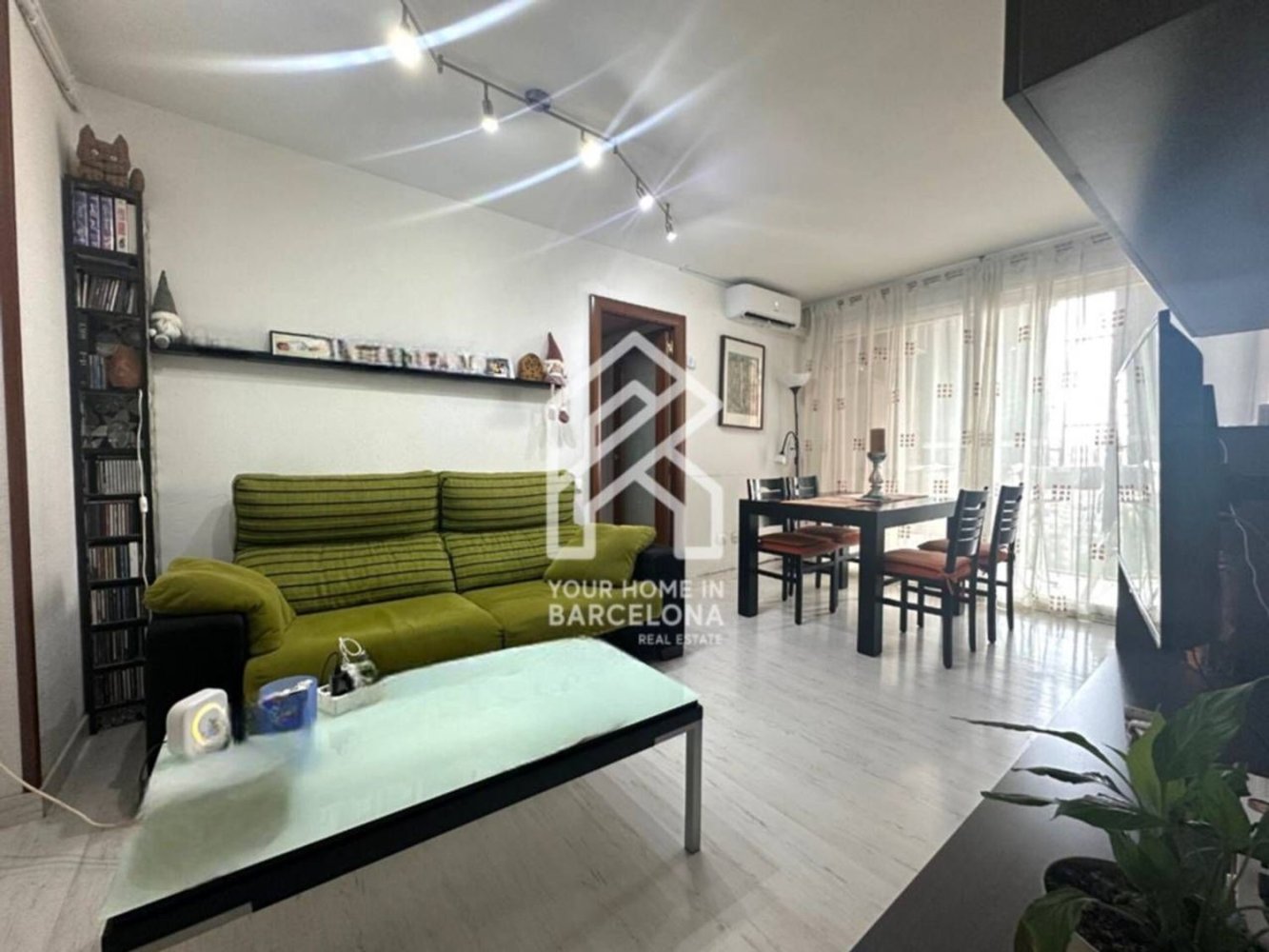 3 Schlafzimmer Wohnung in Sants-Montjuic, Spain, Nr. 211474