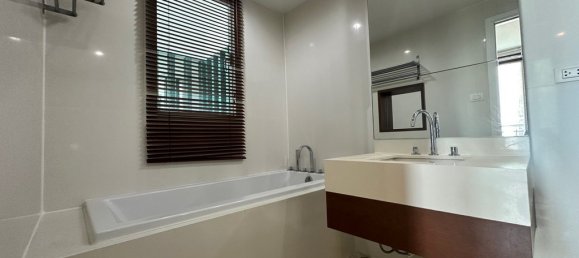 2 bedrooms Condo in Bangkok, Thailand No. 8022 18