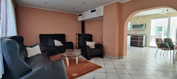 3 bedrooms Townhouse in Duisburg, Germany No. 71006 6